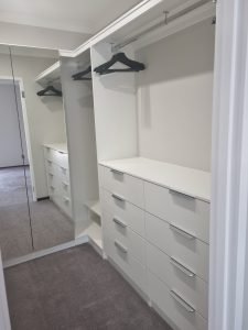 6 Wardrobe Design Tips for the Fashion-Conscious
